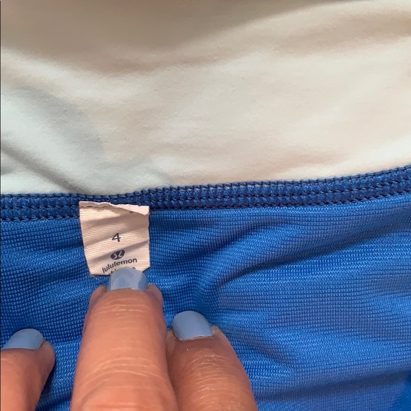 8pc bundle of sports tops & bottoms Lululemon etc - Picture 6 of 9